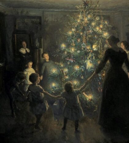 What started the tradition of christmas tree decorating